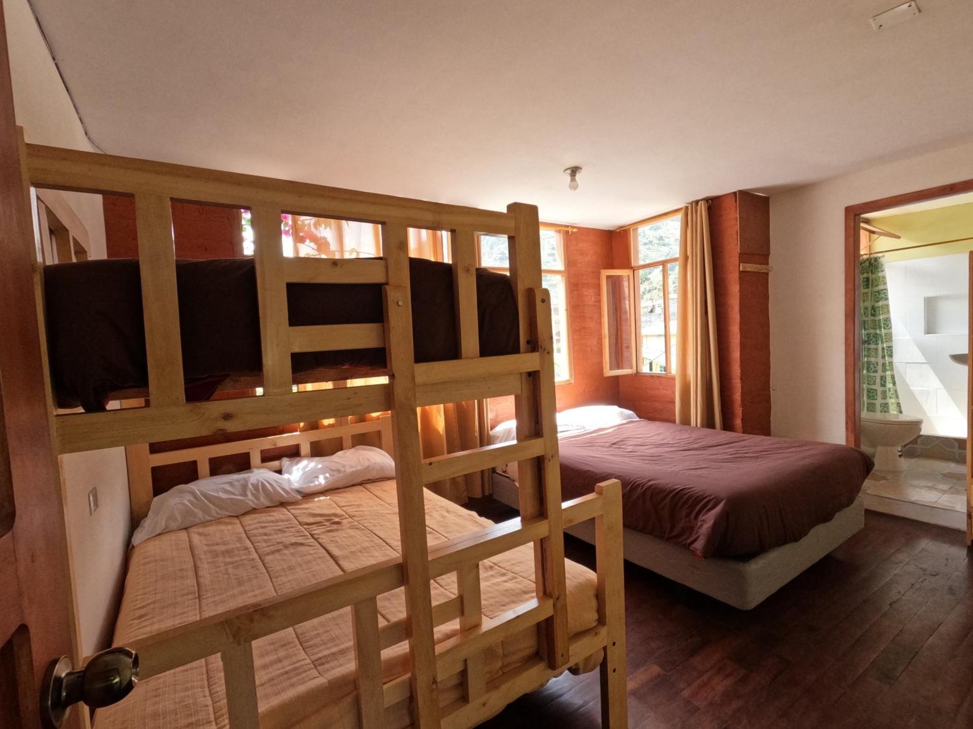Backpackers-Balcones-River-Lodge Baños Esterno foto