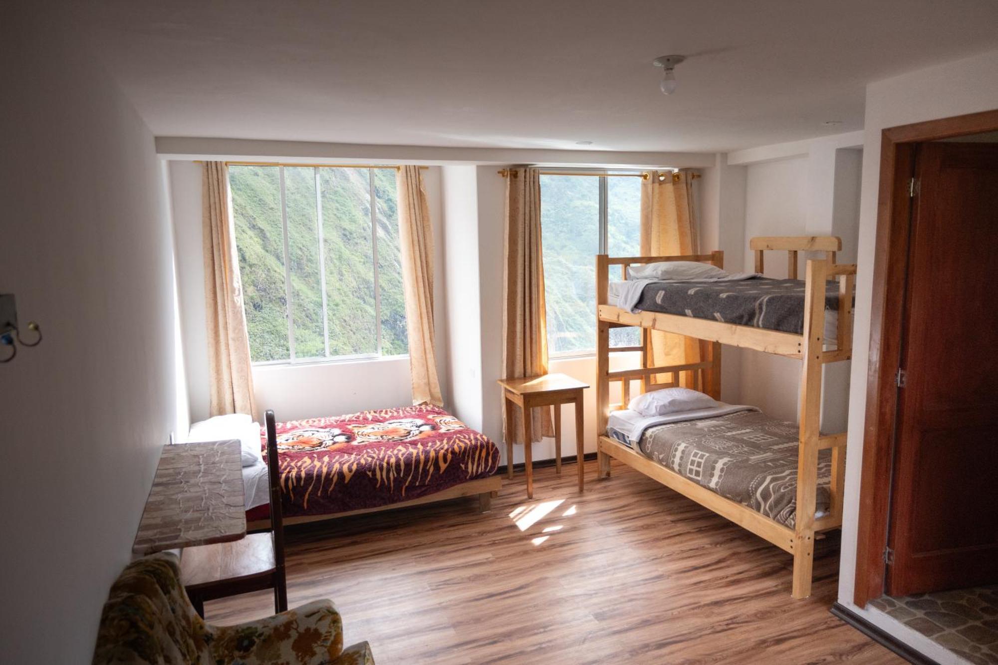 Backpackers-Balcones-River-Lodge Baños Esterno foto